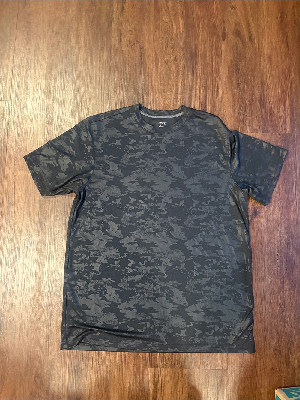 bcg Men’s Black Camouflage dry fit Short Sleeve Tee